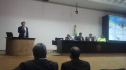 Everton participa de audiência pública em Brasília